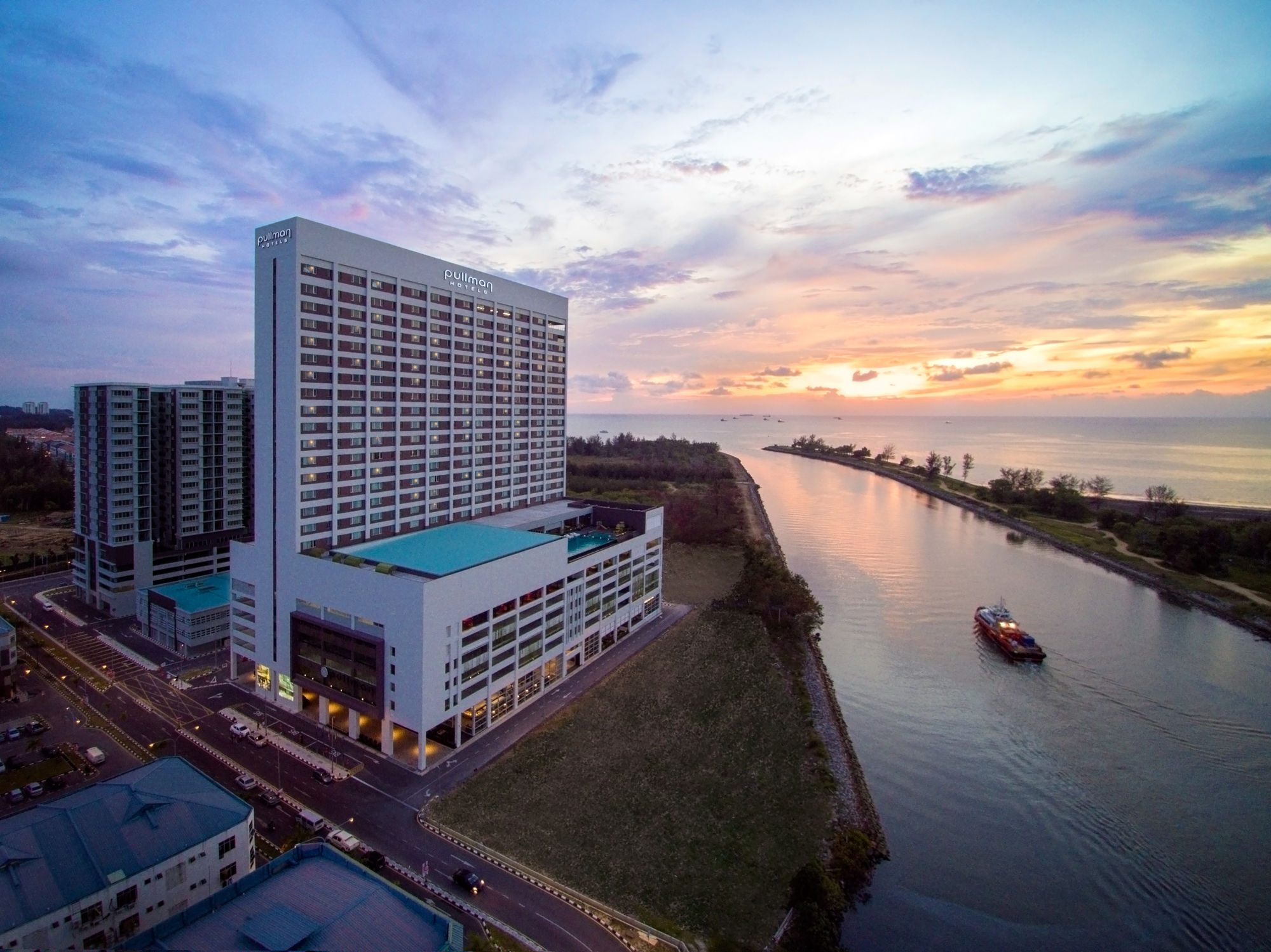 Pullman Miri Waterfront Hotel Luaran gambar